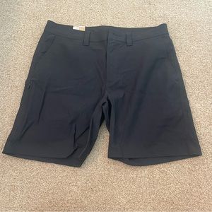 Men’s black prana shorts
